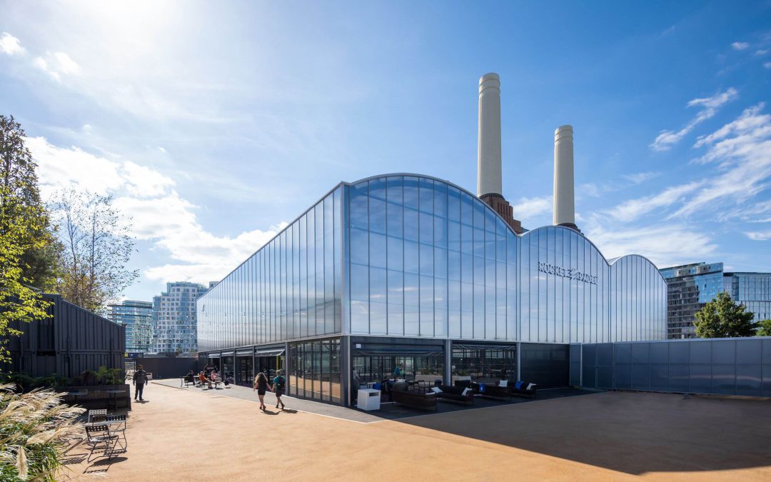 What Makes a Successful Commercial Fit-Out in High-Footfall Locations